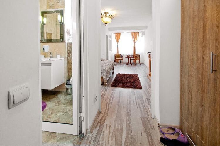 Lyla Apartment Galaţi Esterno foto